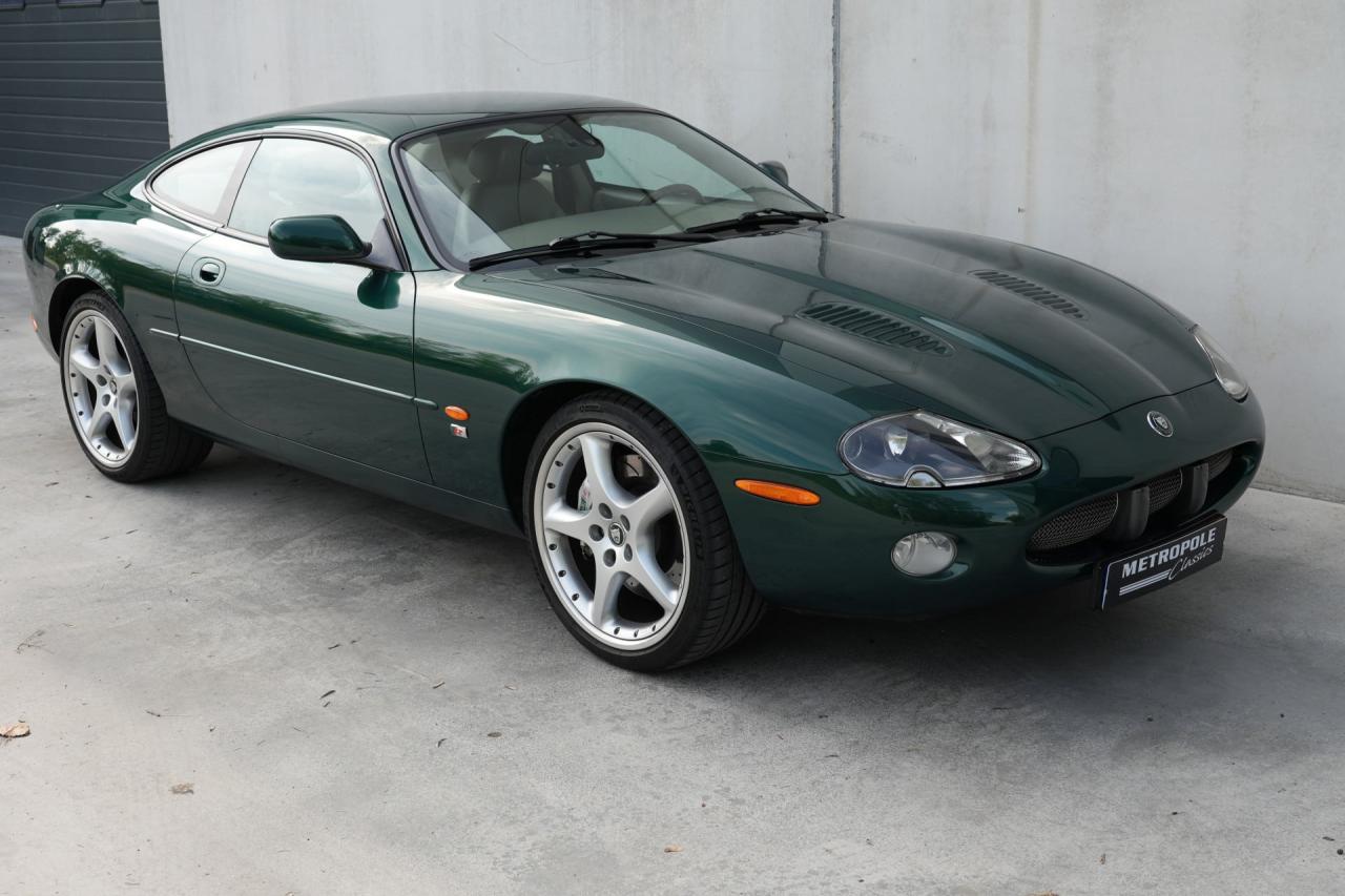 2003 Jaguar XKR