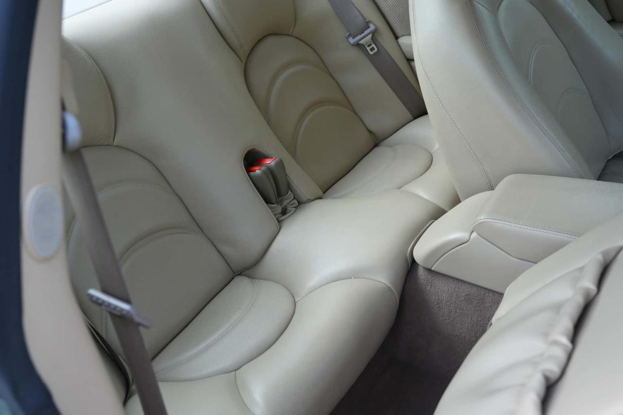 2003 Jaguar XKR