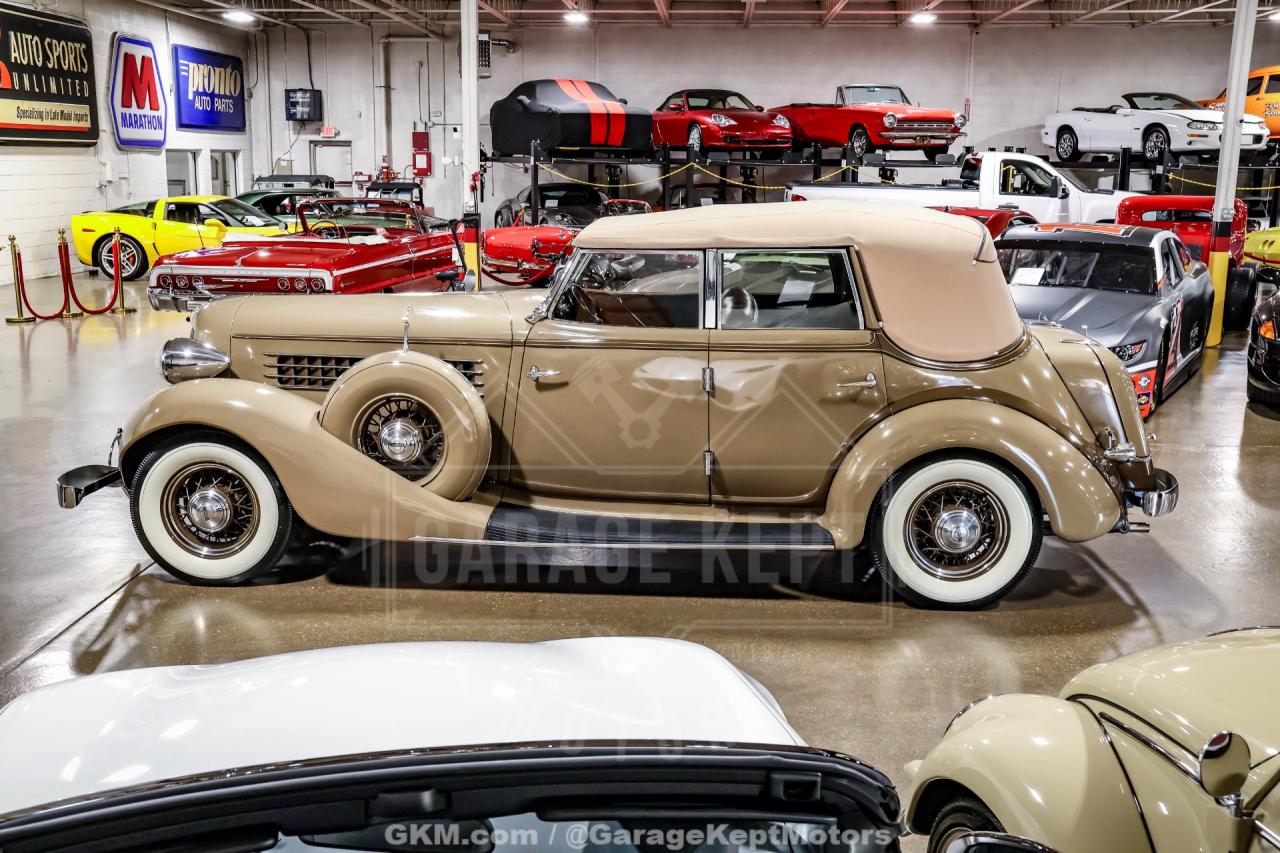 1935 Auburn 851