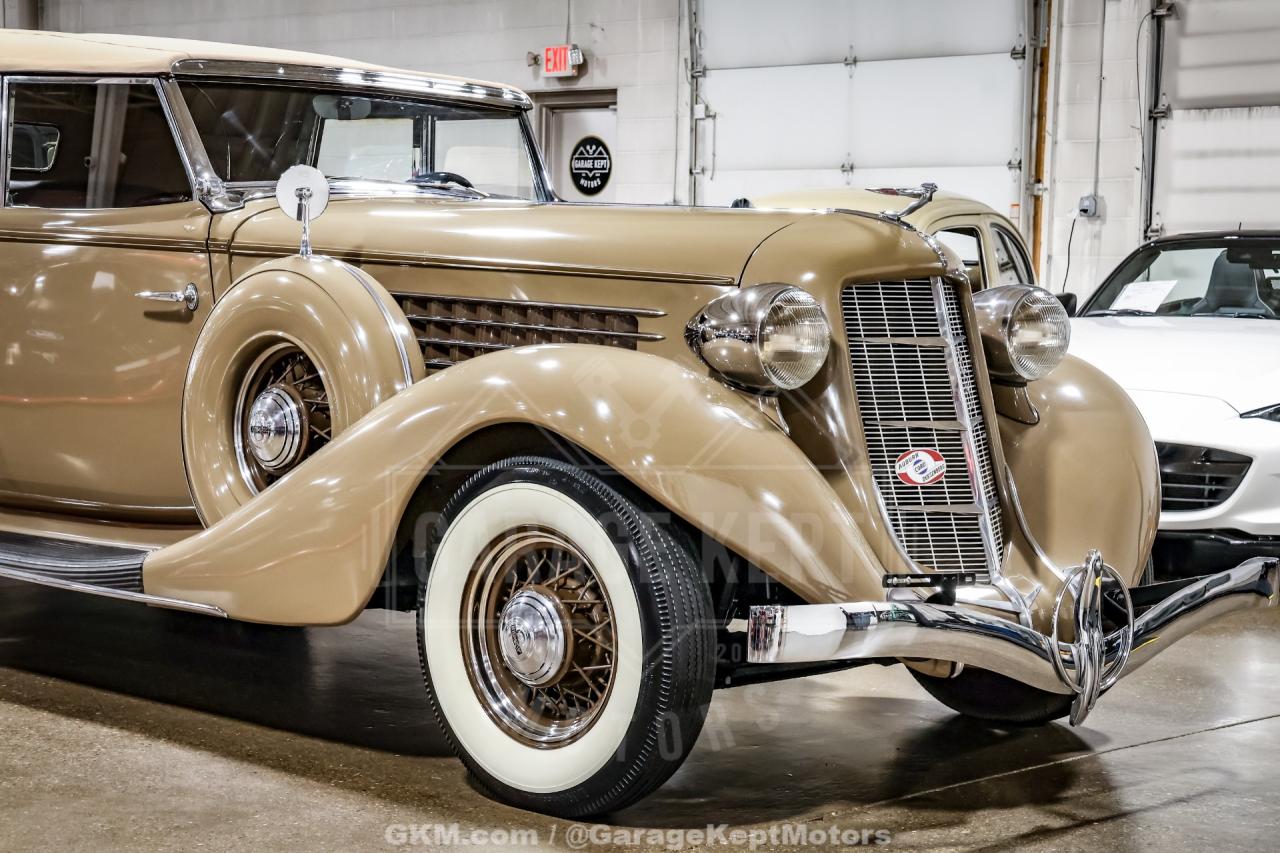 1935 Auburn 851