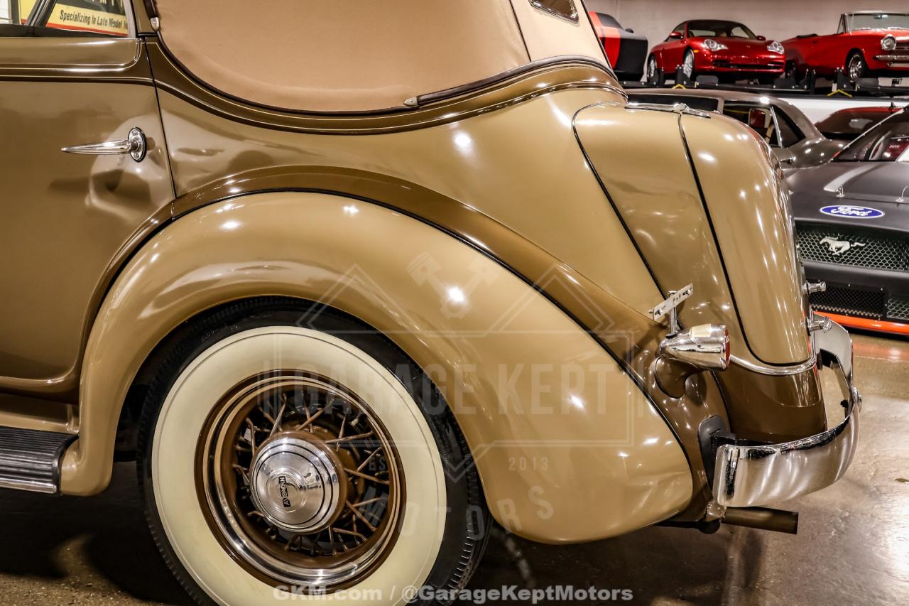 1935 Auburn 851