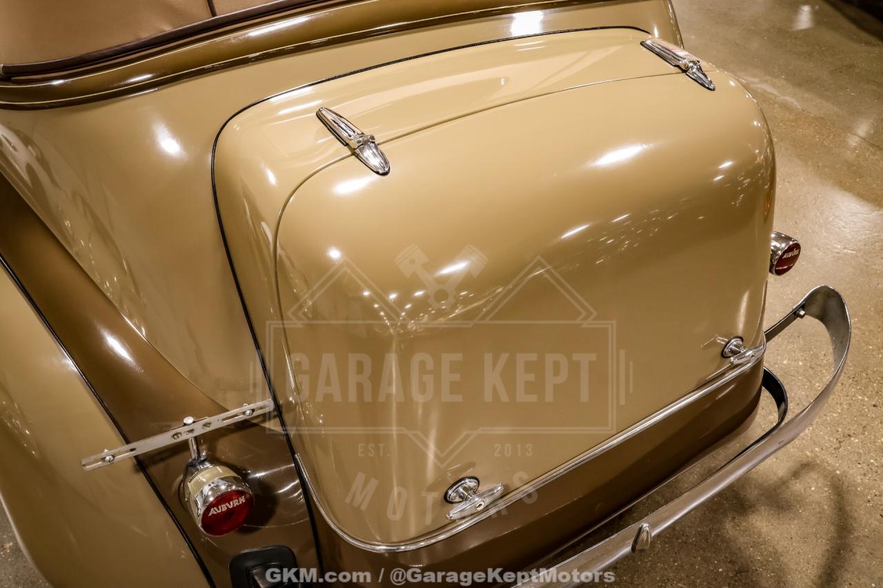 1935 Auburn 851
