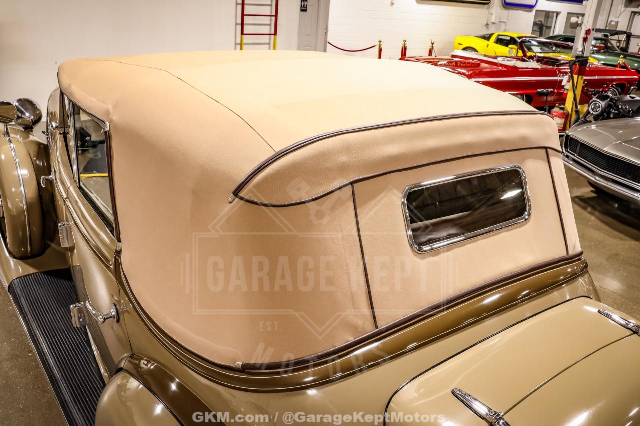 1935 Auburn 851