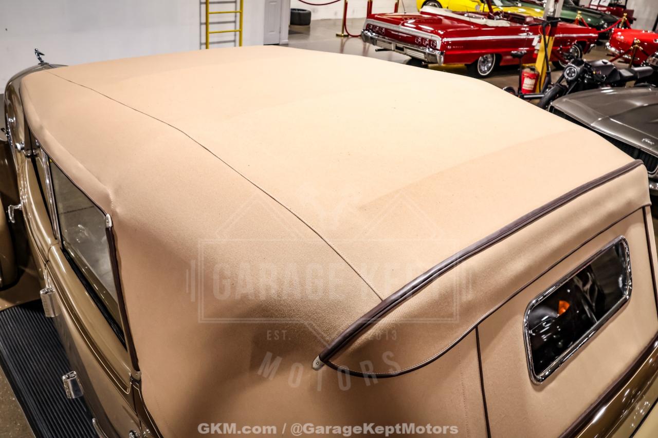 1935 Auburn 851
