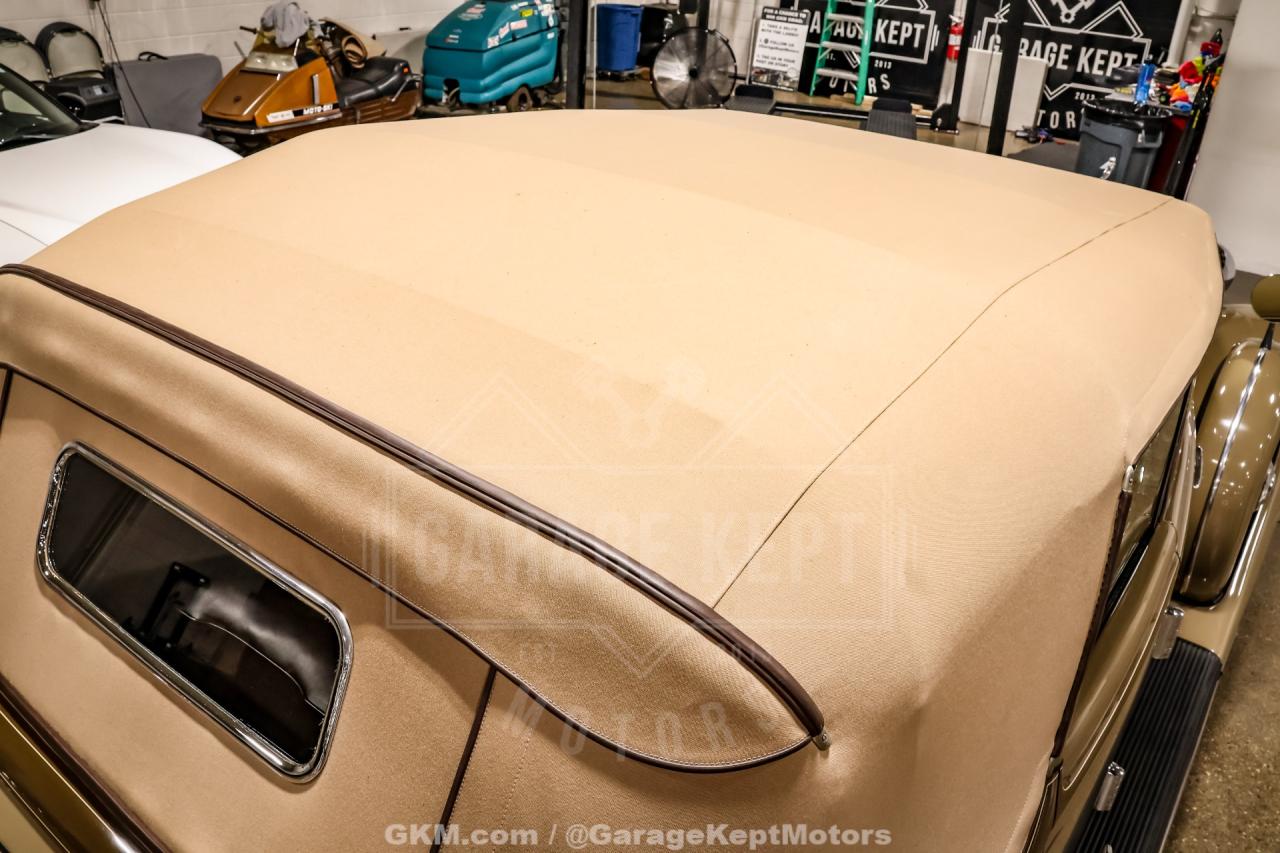 1935 Auburn 851