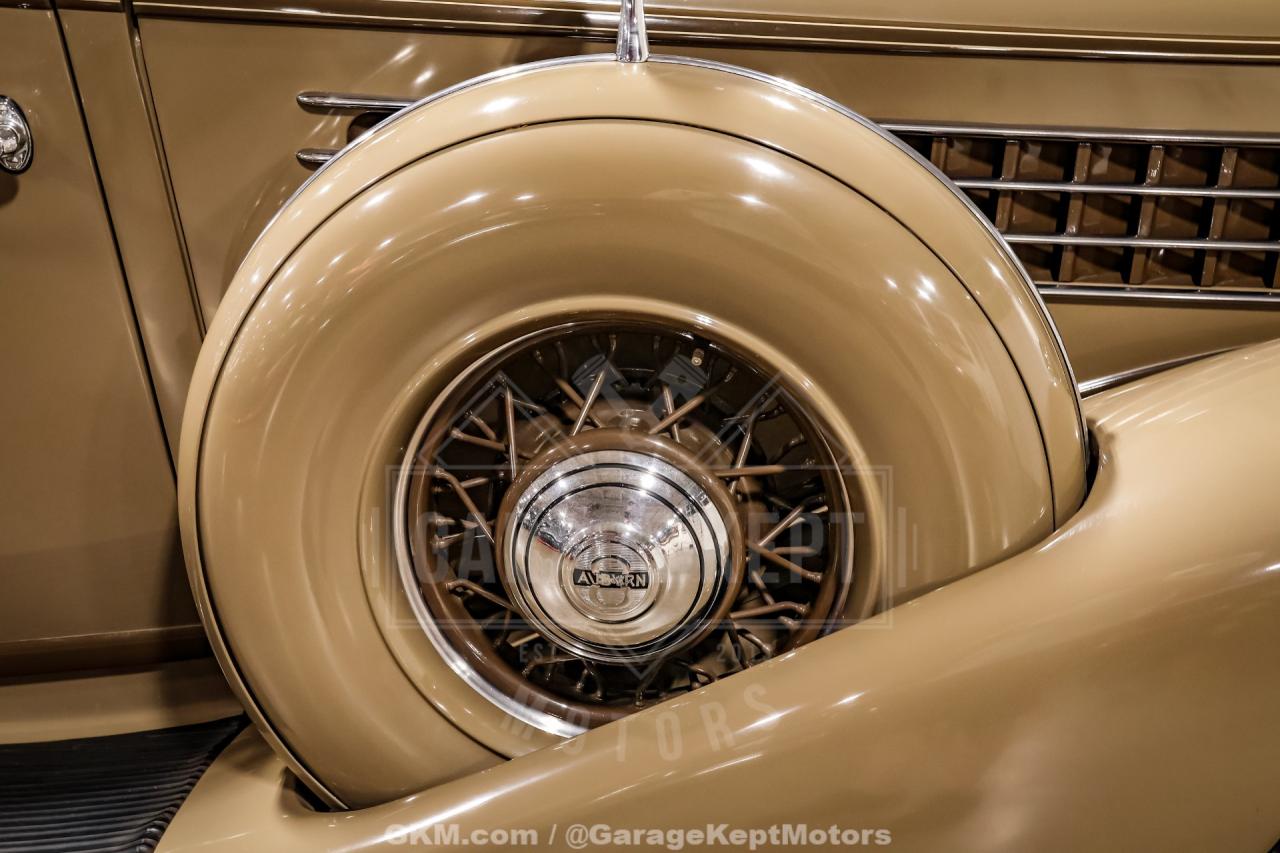 1935 Auburn 851
