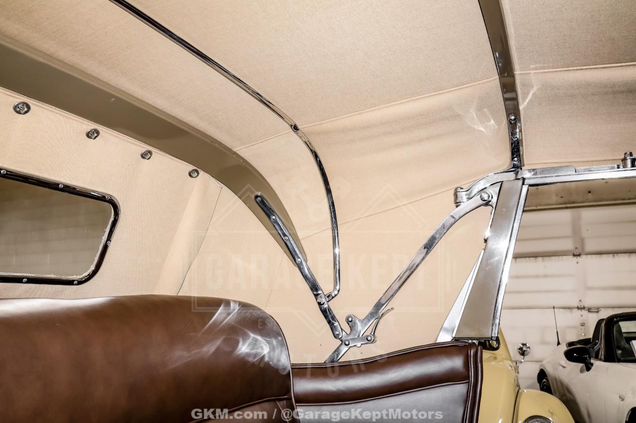 1935 Auburn 851