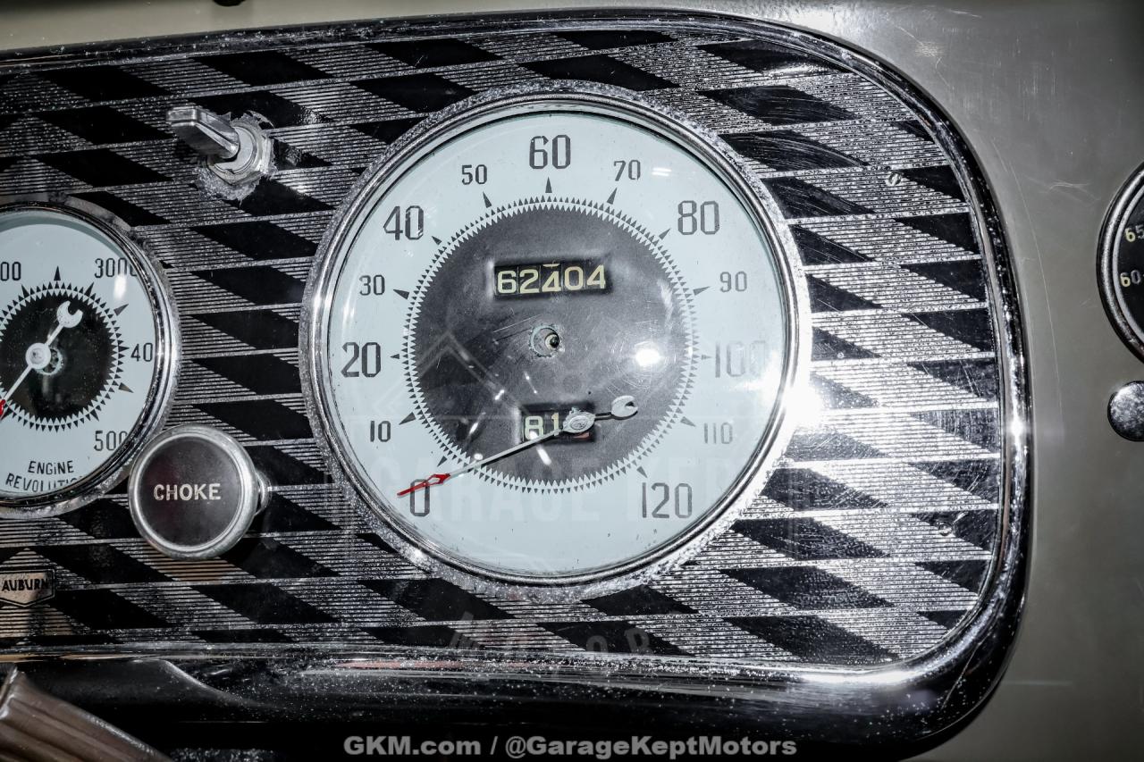 1935 Auburn 851