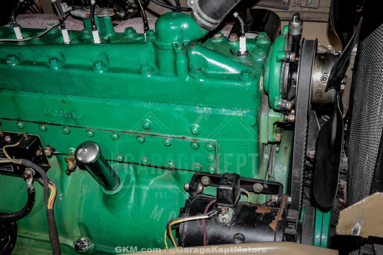1935 Auburn 851