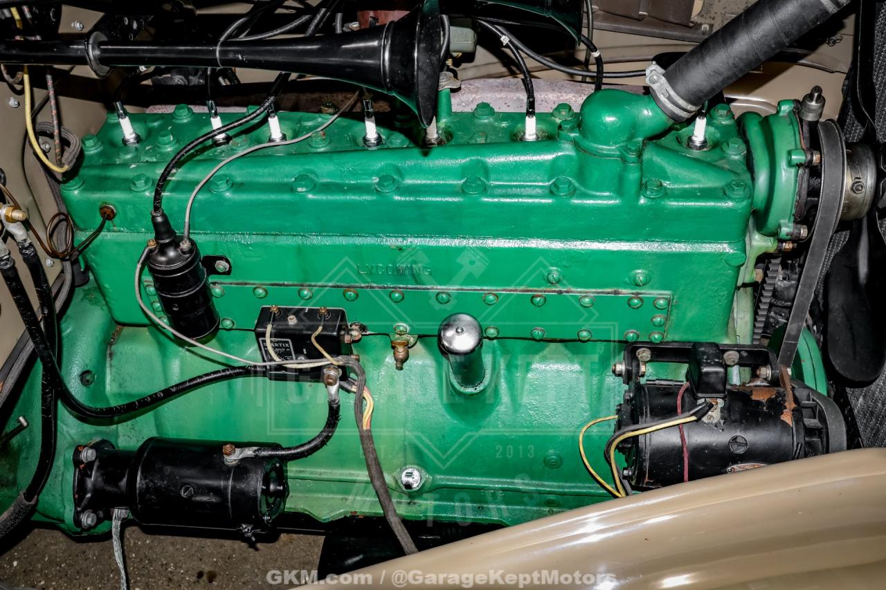 1935 Auburn 851
