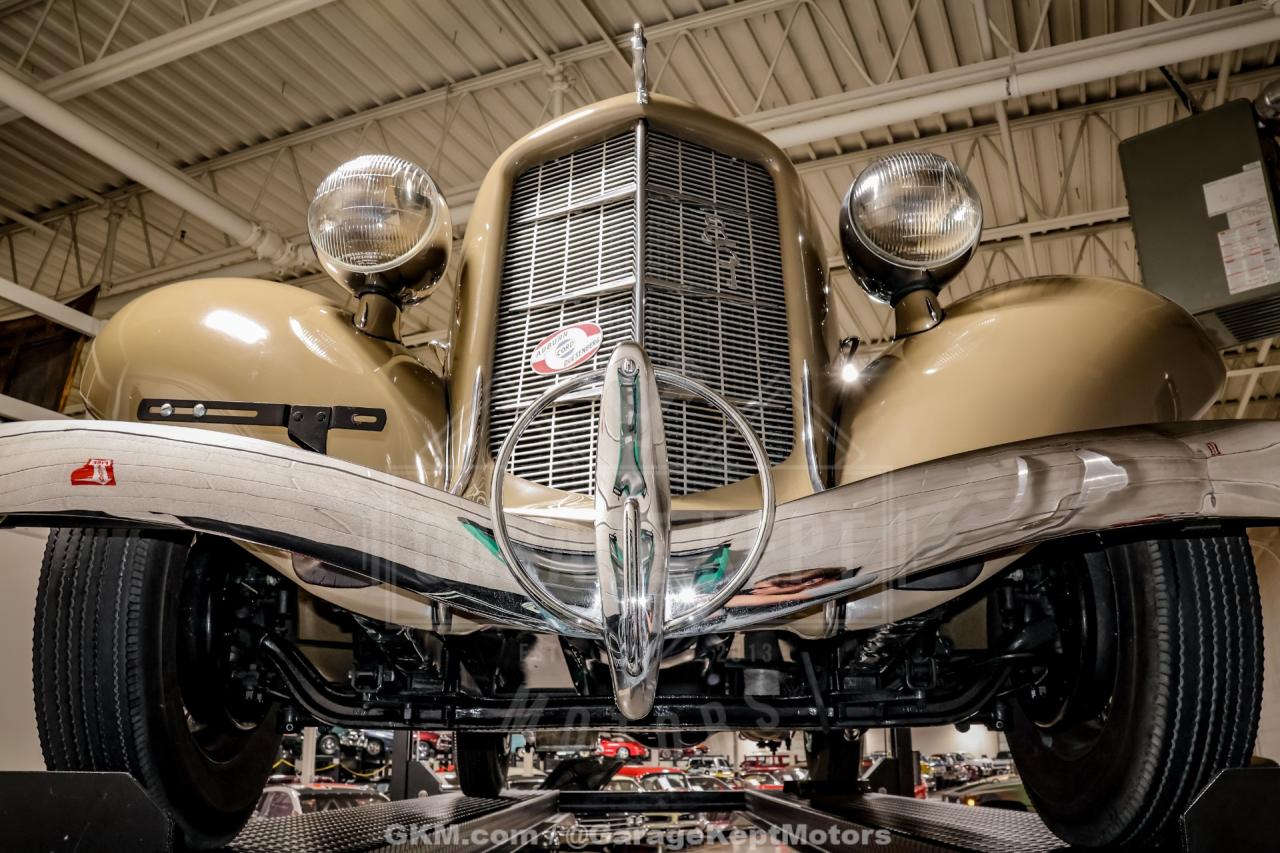 1935 Auburn 851