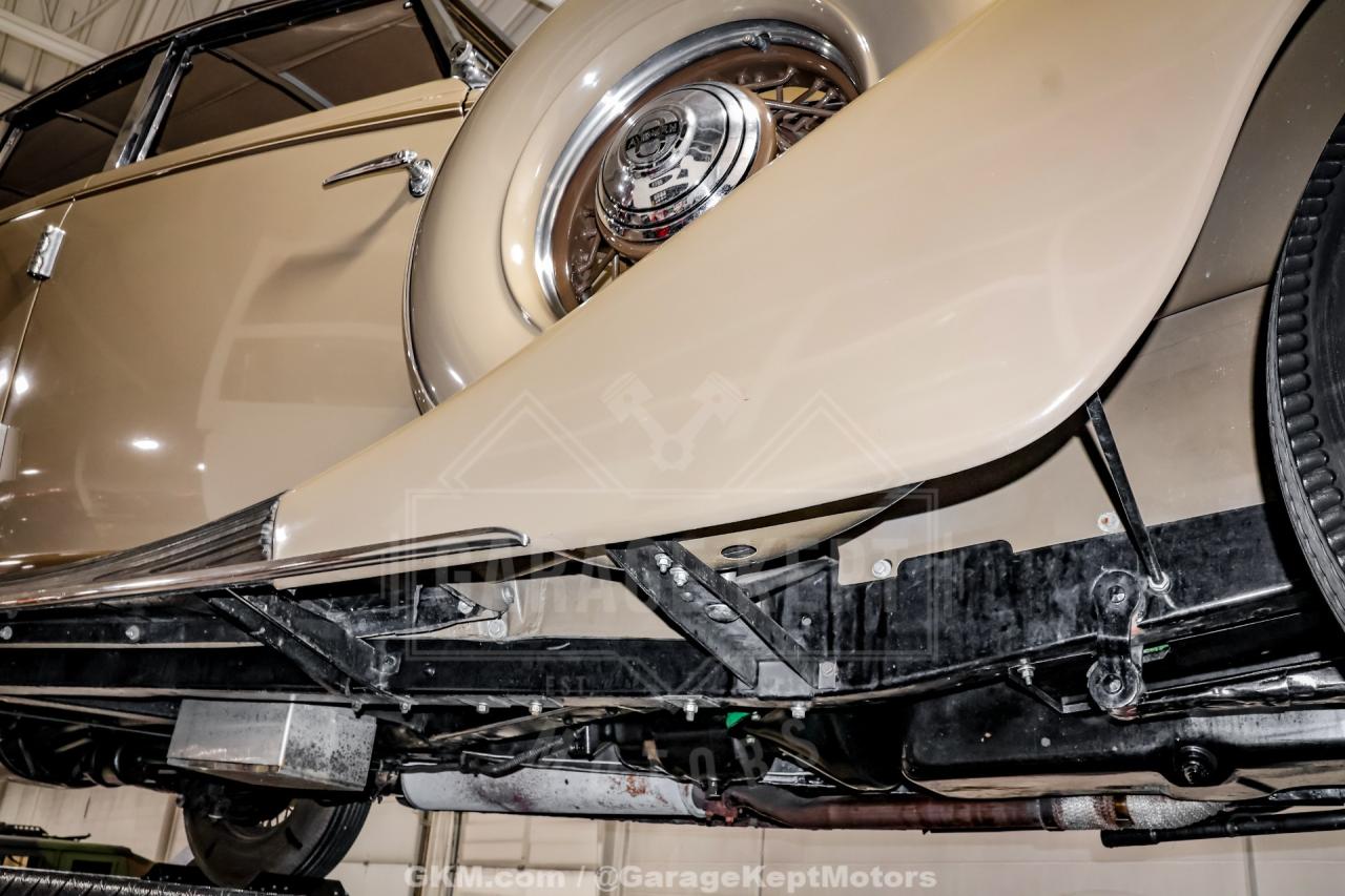 1935 Auburn 851