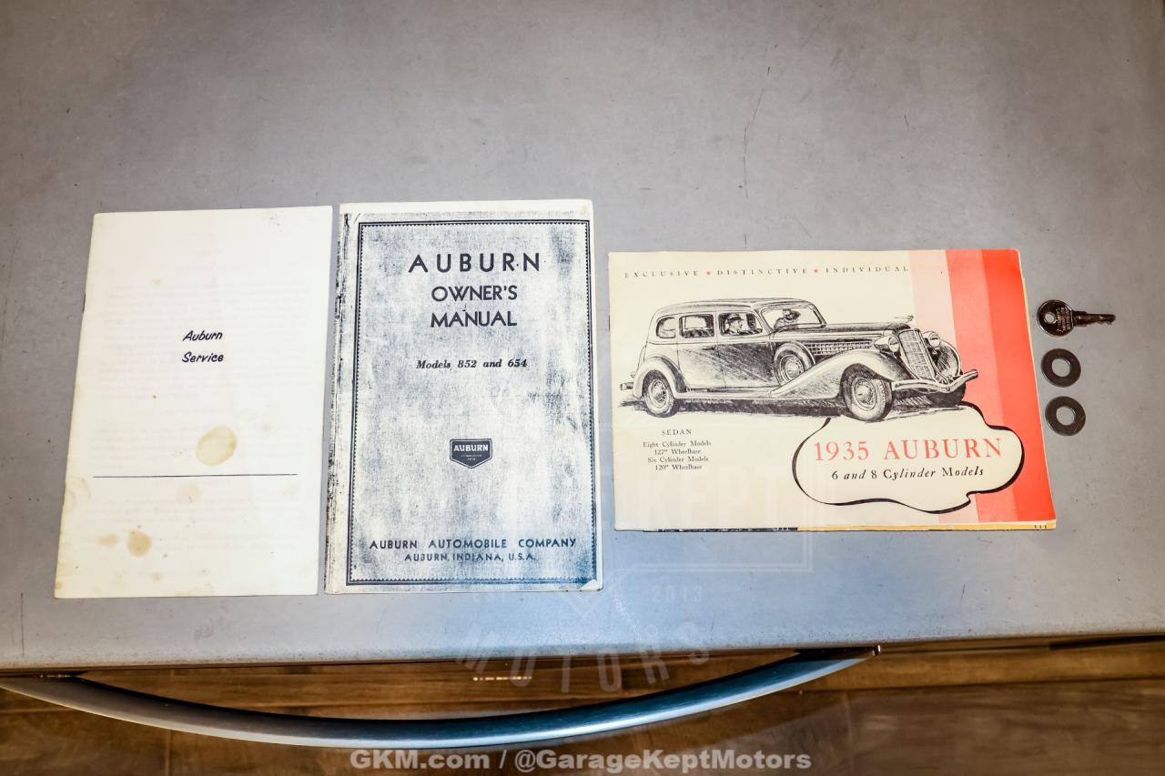 1935 Auburn 851