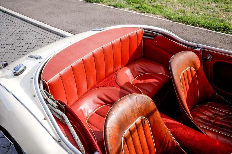 1957 Healey 100/6