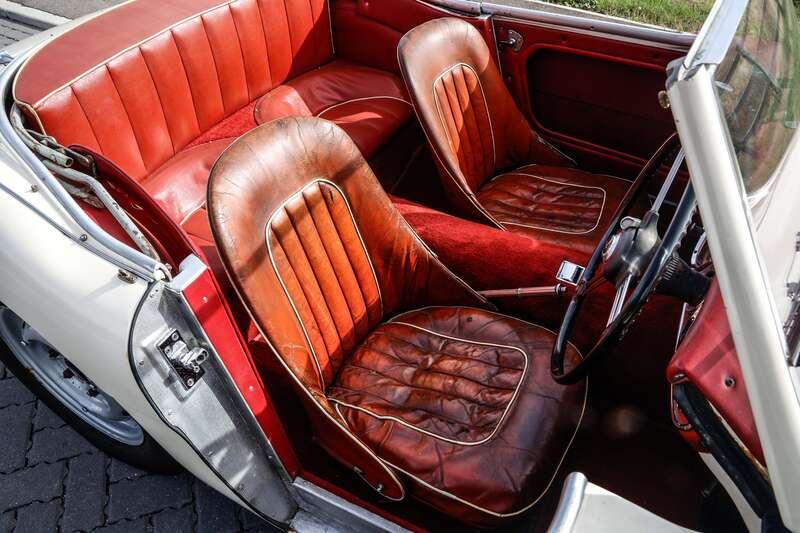 1957 Healey 100/6