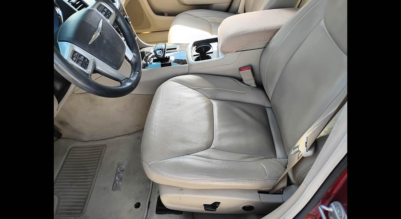 2013 Chrysler 300