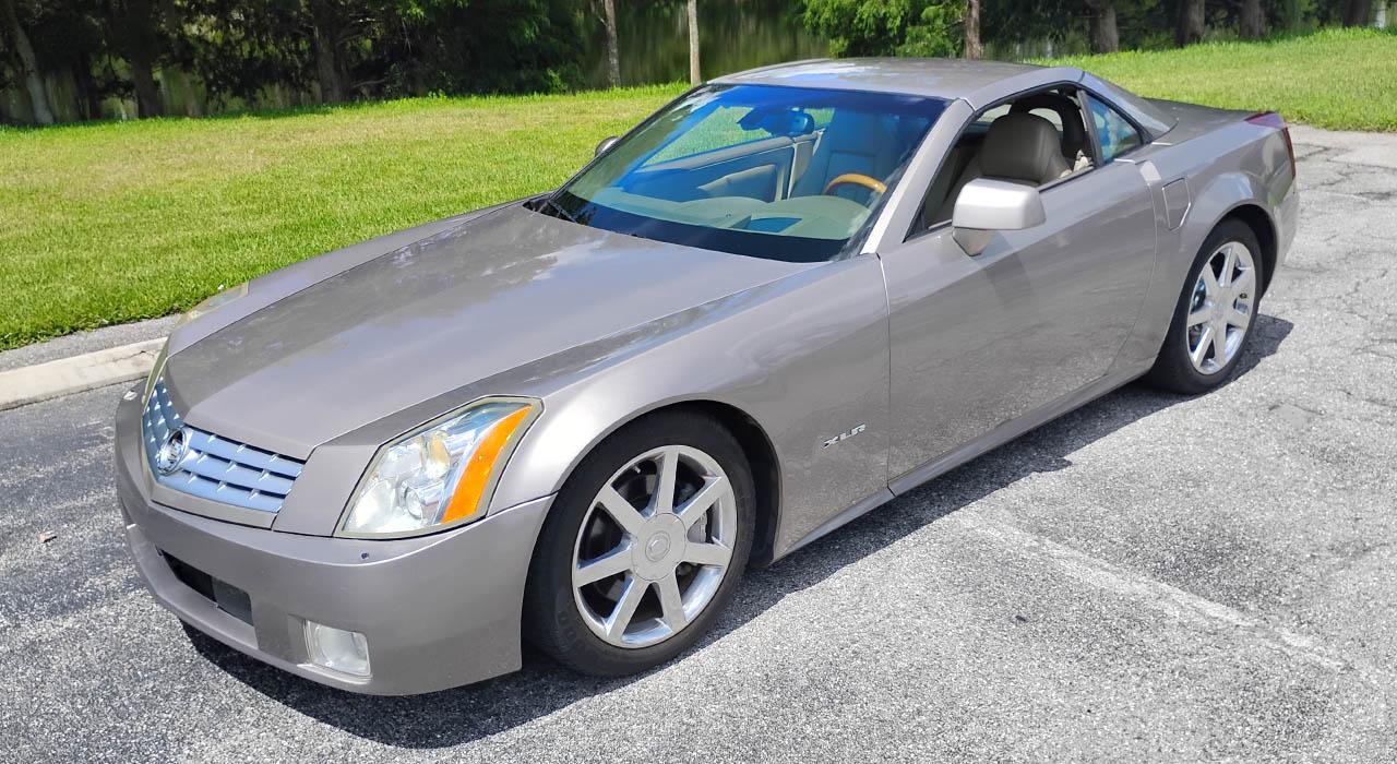 2005 Cadillac XLR ROADSTER