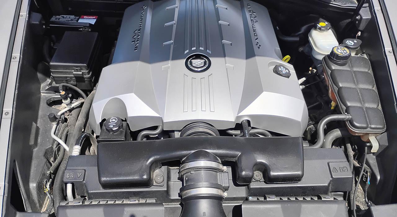2005 Cadillac XLR ROADSTER