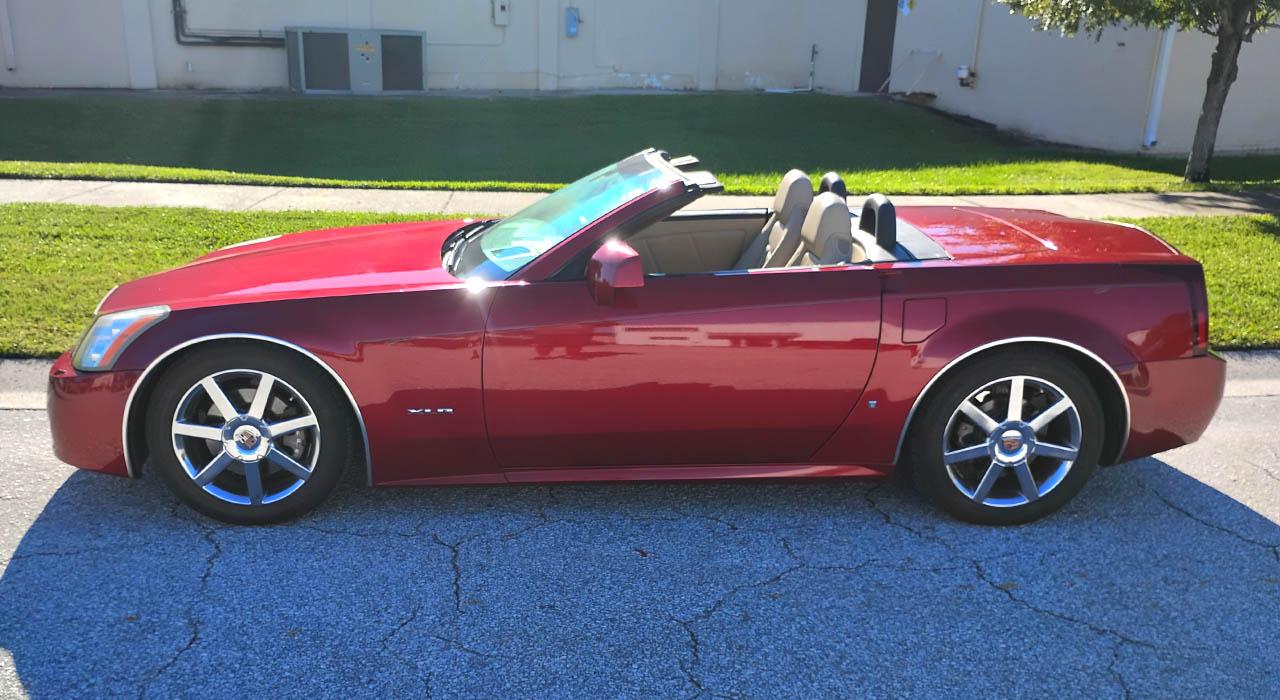 2008 Cadillac XLR