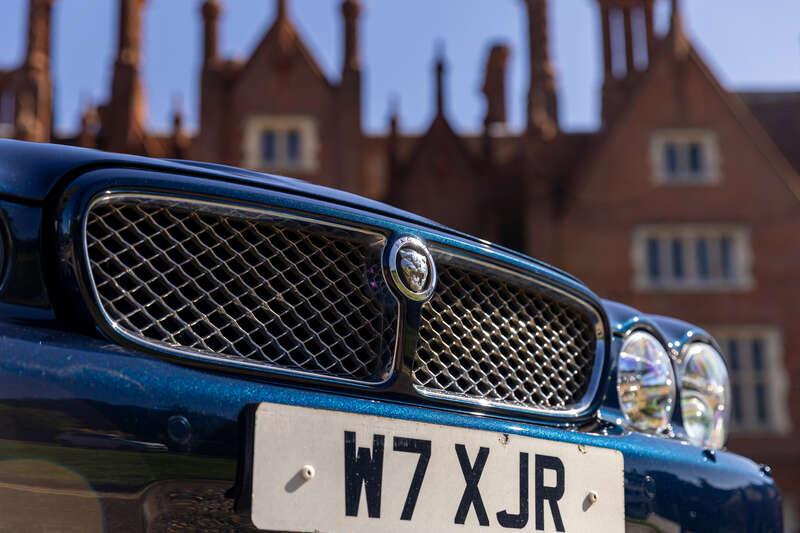 2008 Jaguar XJR