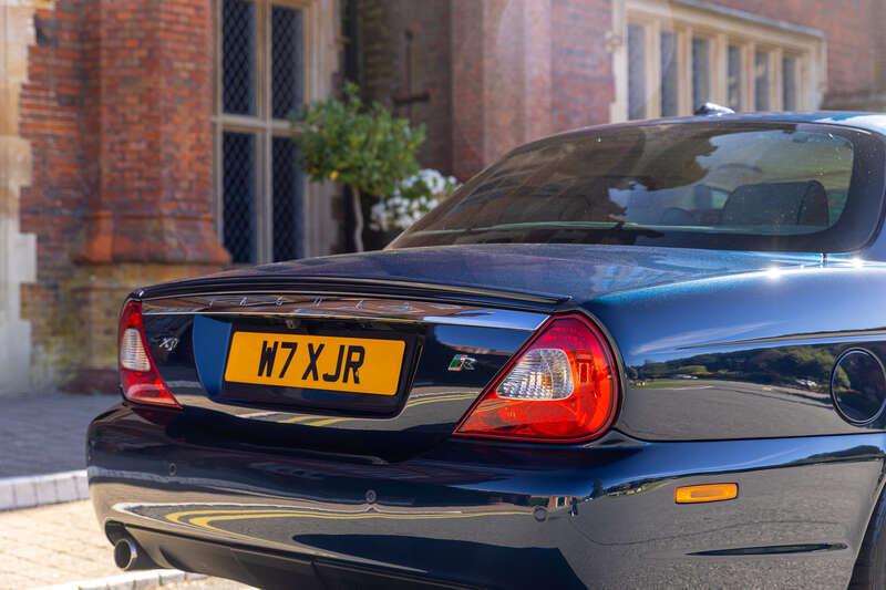 2008 Jaguar XJR