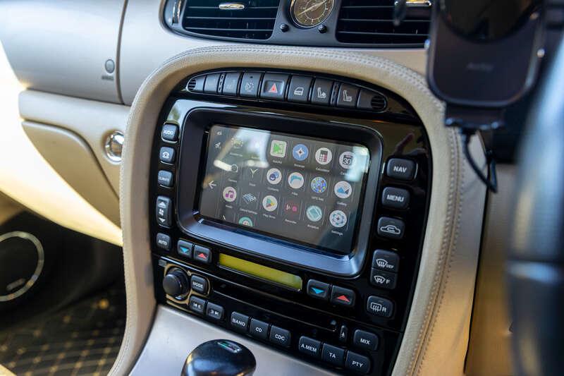 2008 Jaguar XJR