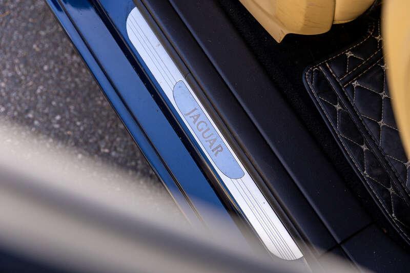 2008 Jaguar XJR