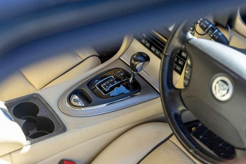 2008 Jaguar XJR