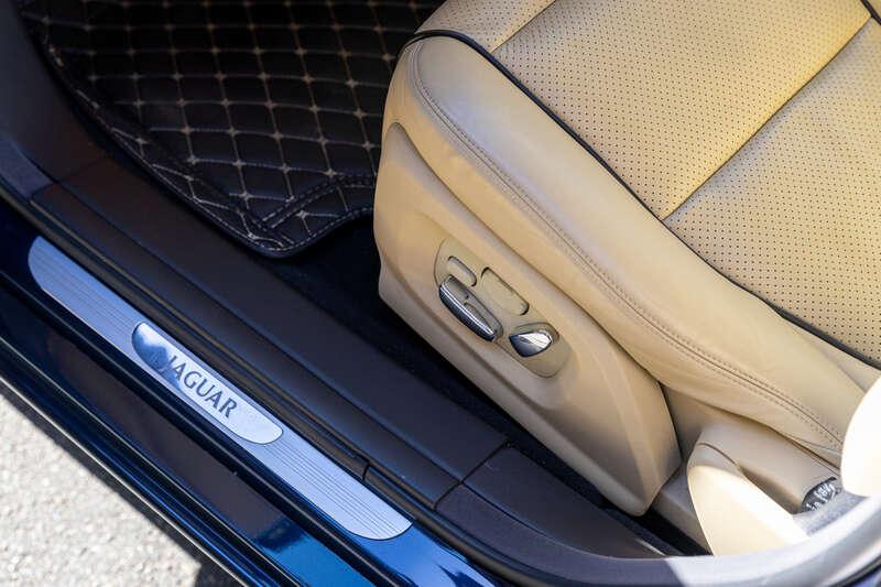 2008 Jaguar XJR