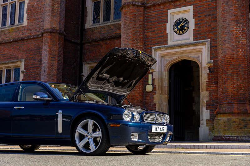 2008 Jaguar XJR