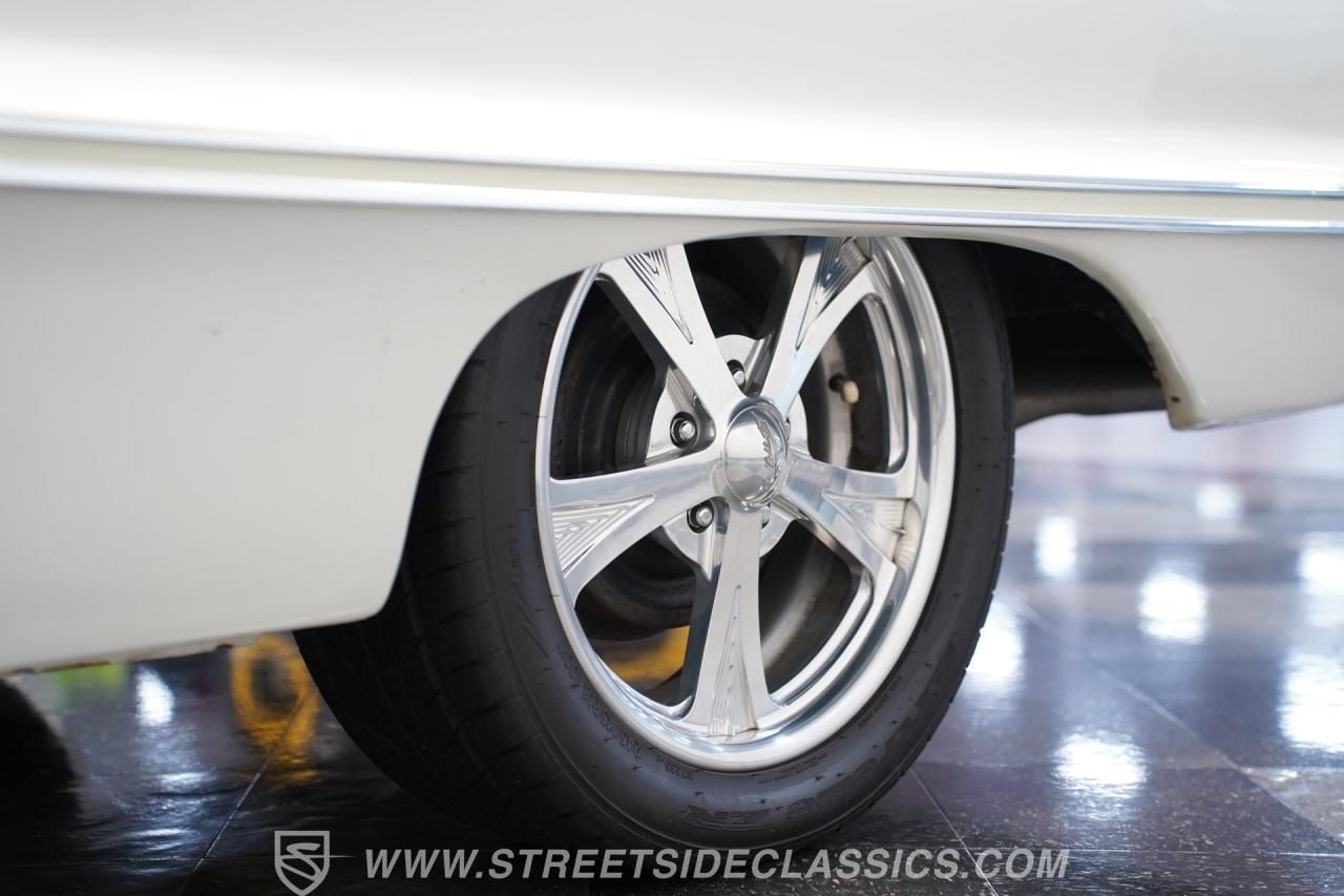 1963 Chevrolet Impala SS Tribute