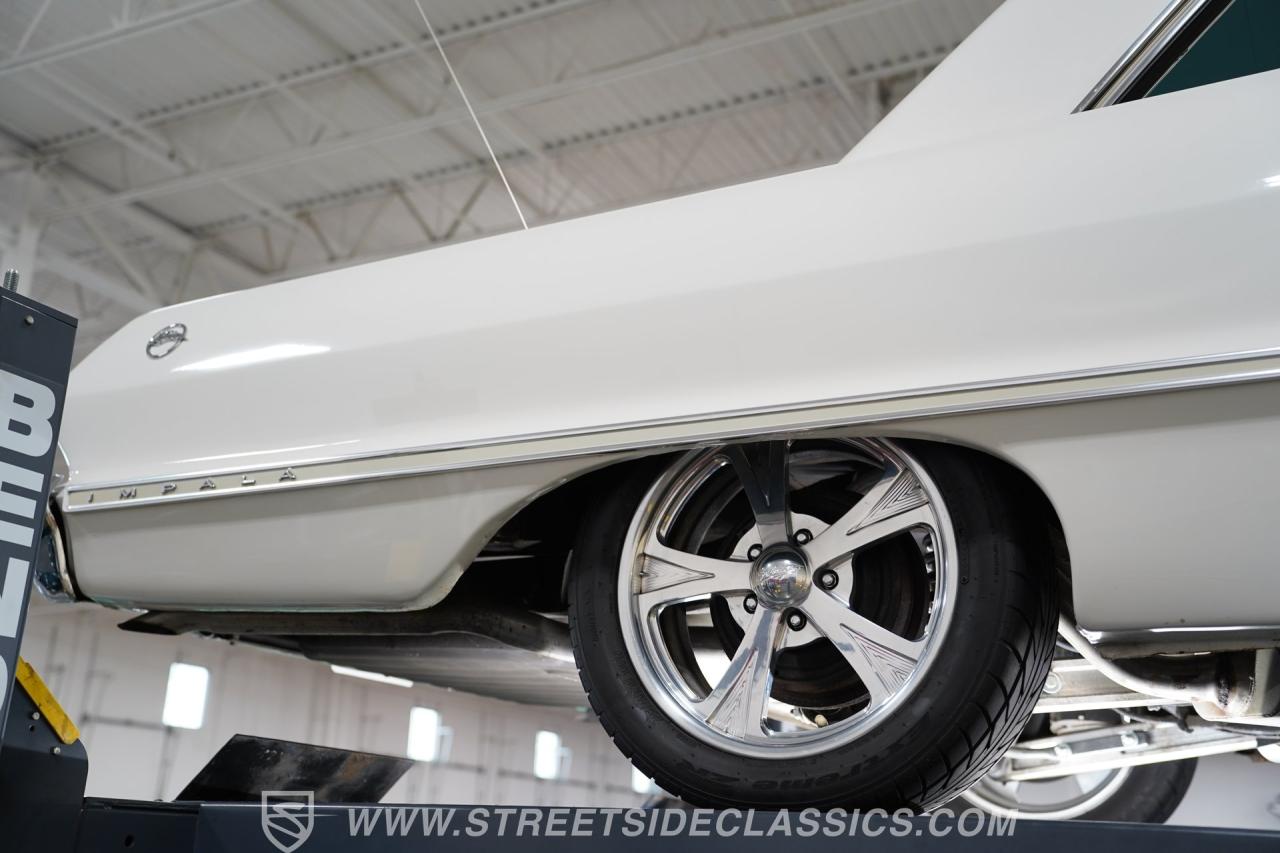 1963 Chevrolet Impala SS Tribute