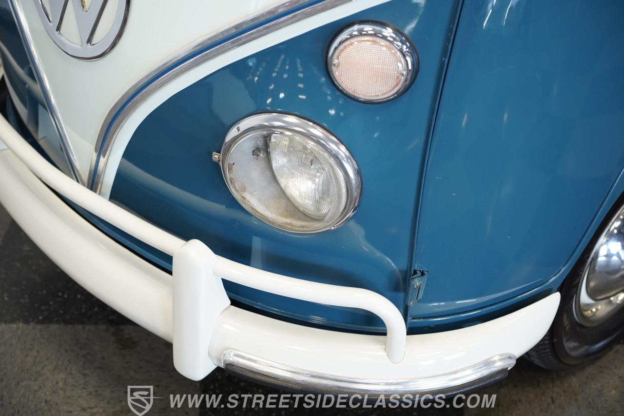 1965 Volkswagen Type 2 13 Window Deluxe Bus