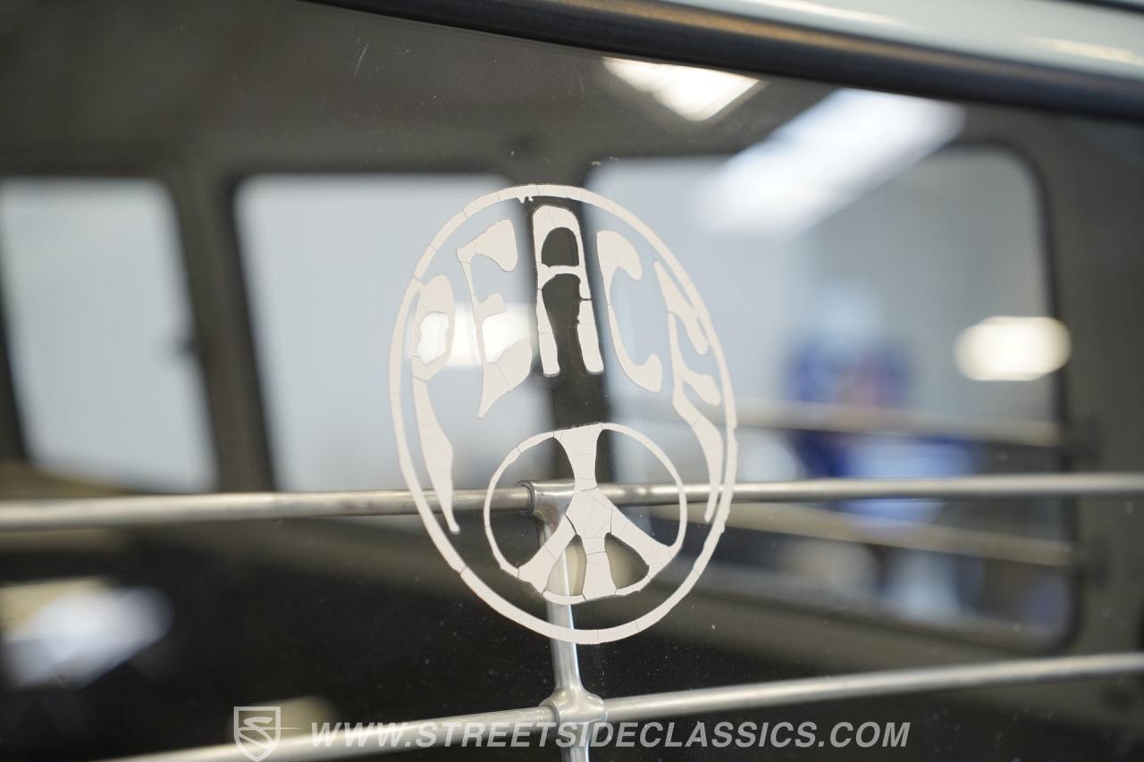 1965 Volkswagen Type 2 13 Window Deluxe Bus