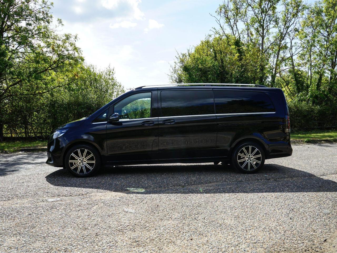 2025 Mercedes - Benz 2.0 V300d Premium G-Tronic+ Euro 6 (s/s) 5dr (8 Seat Extra Long)