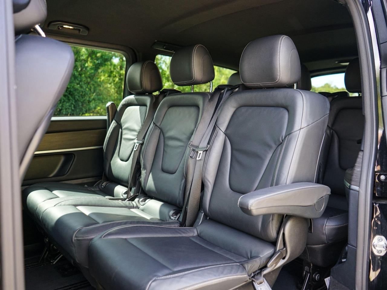 2025 Mercedes - Benz 2.0 V300d Premium G-Tronic+ Euro 6 (s/s) 5dr (8 Seat Extra Long)