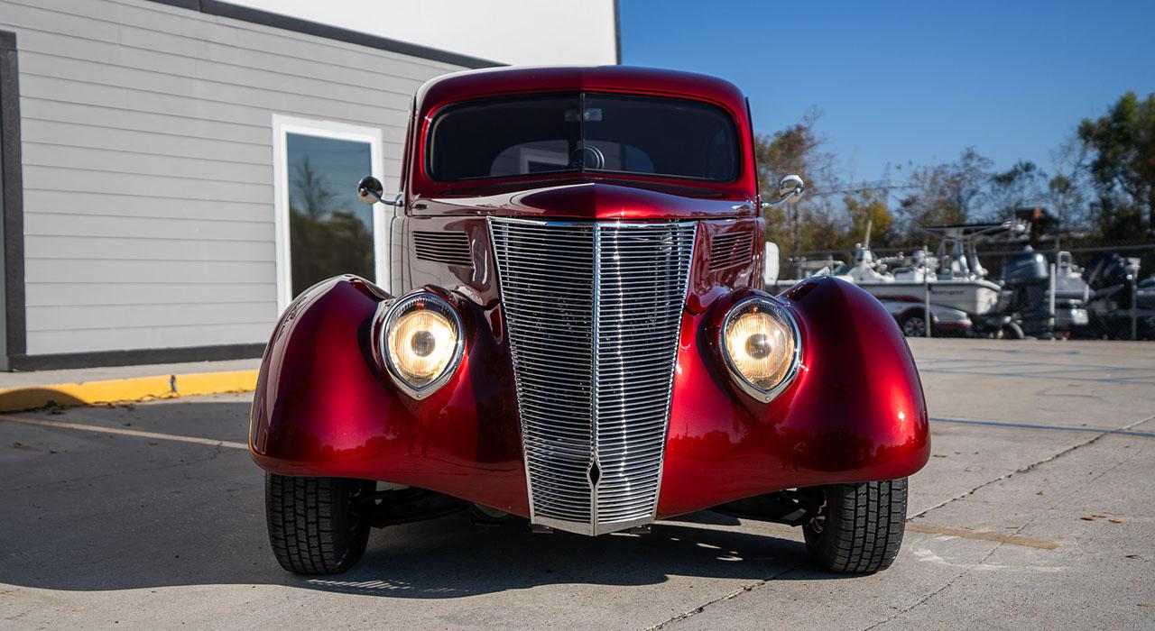 1937 Ford Tudor