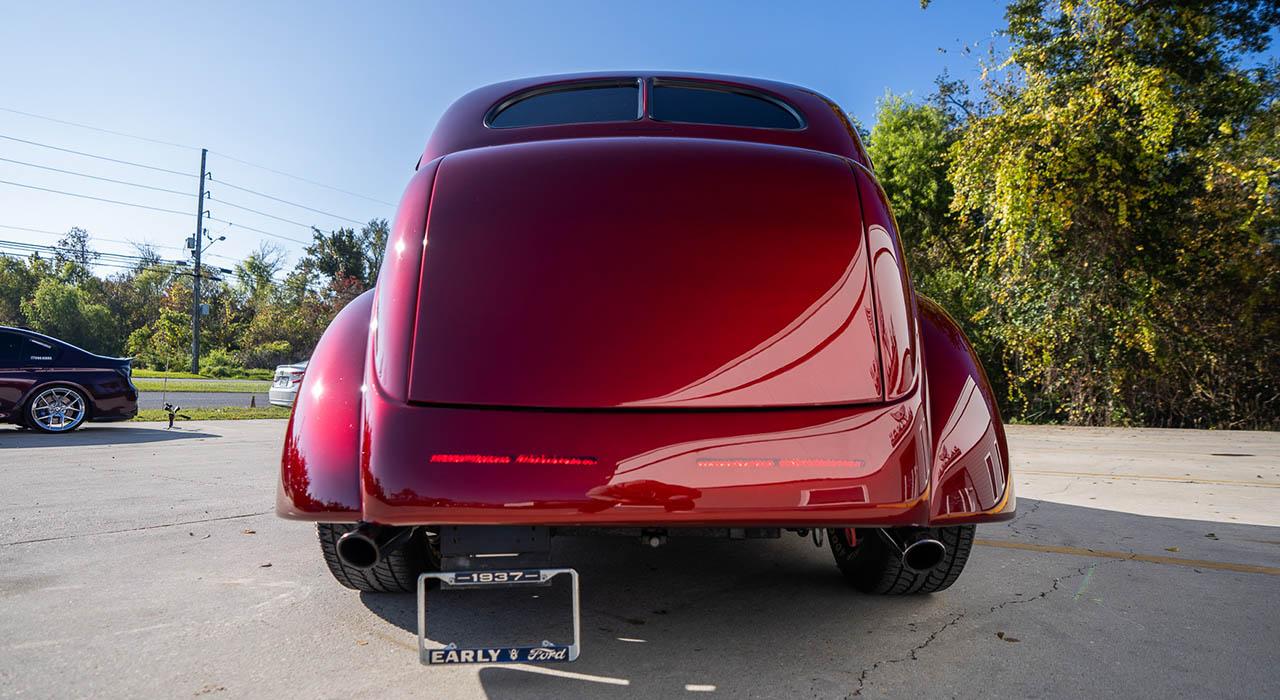 1937 Ford Tudor