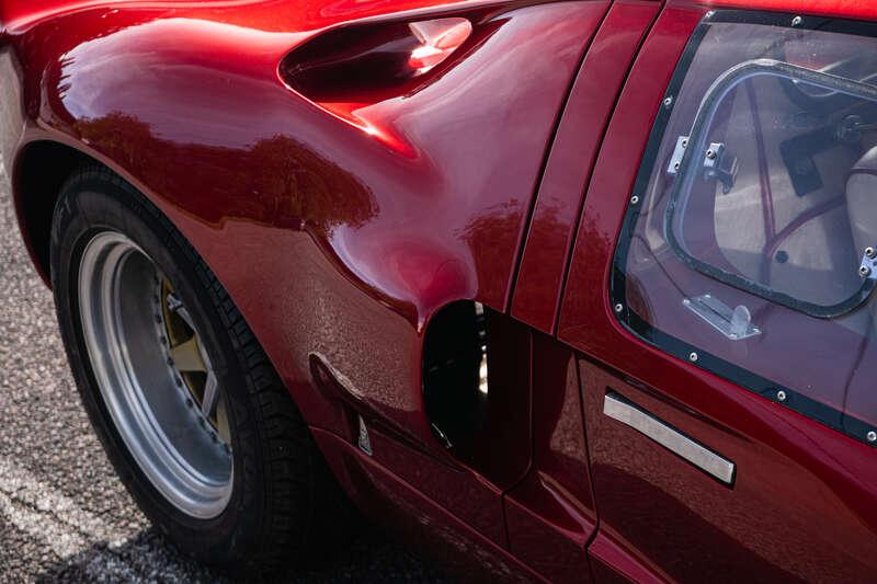 2001 GTD 40