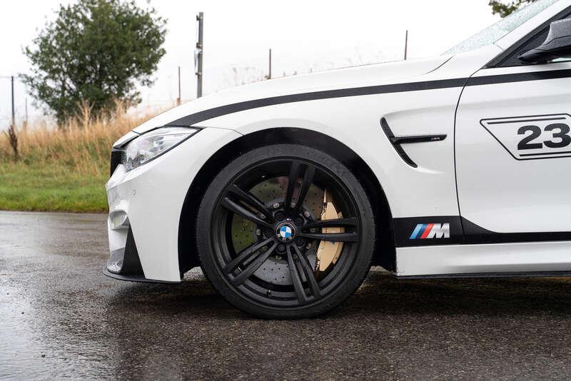 2015 BMW M4