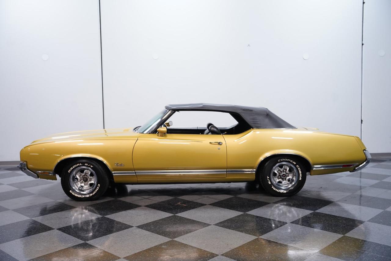1971 Oldsmobile Cutlass Convertible