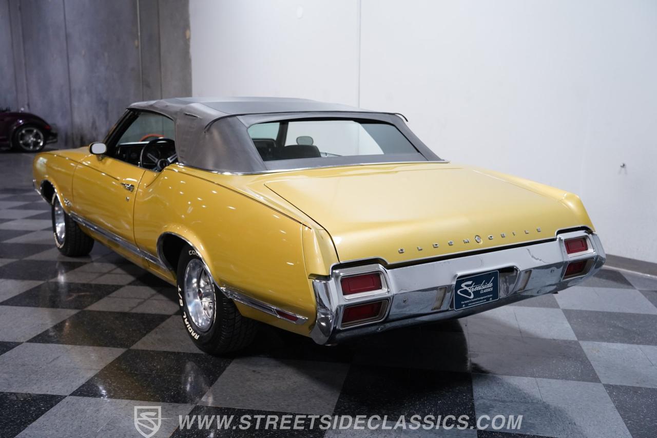 1971 Oldsmobile Cutlass Convertible