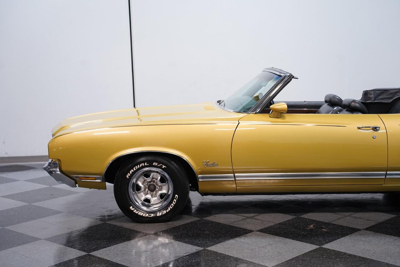 1971 Oldsmobile Cutlass Convertible