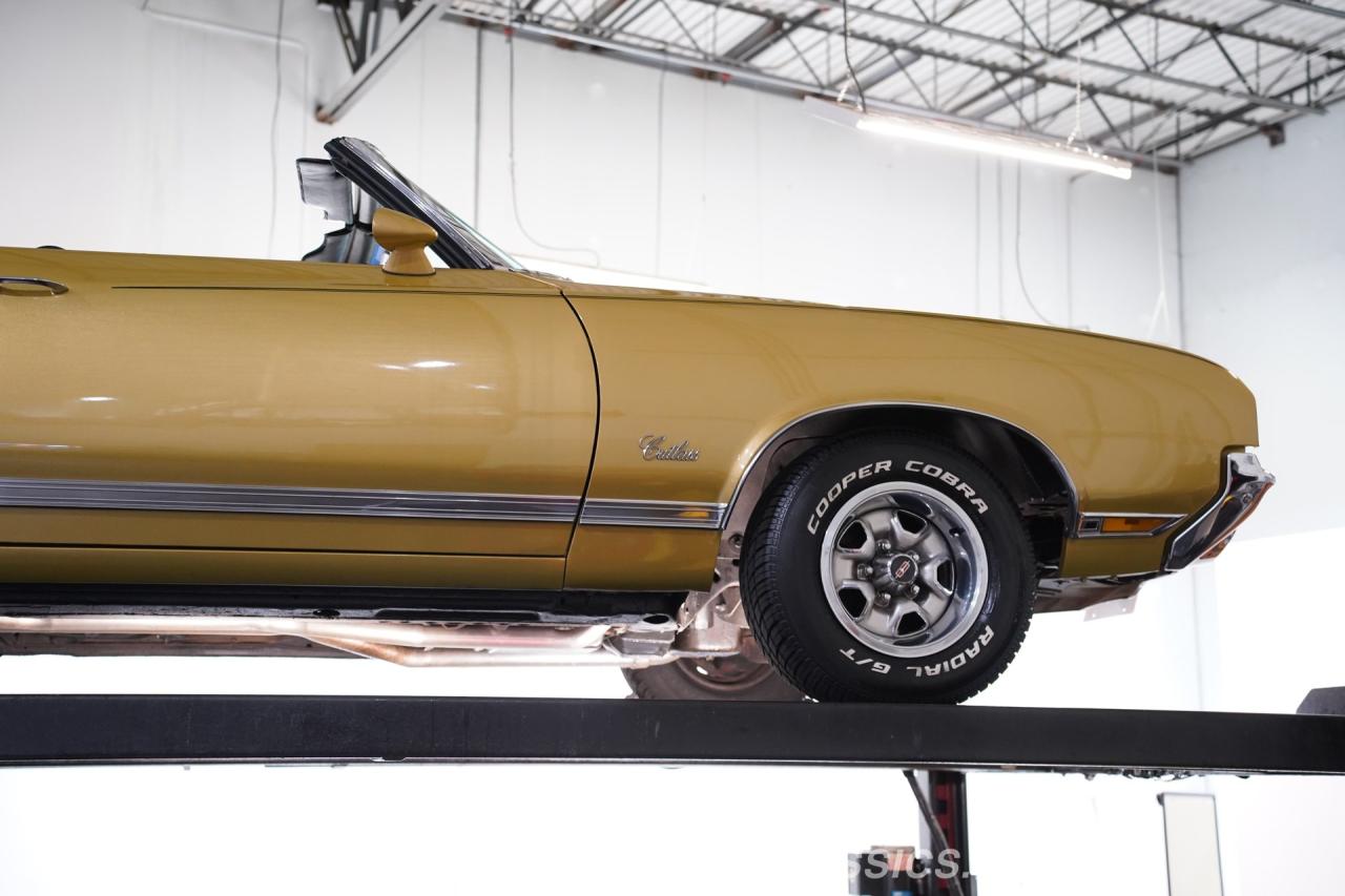 1971 Oldsmobile Cutlass Convertible