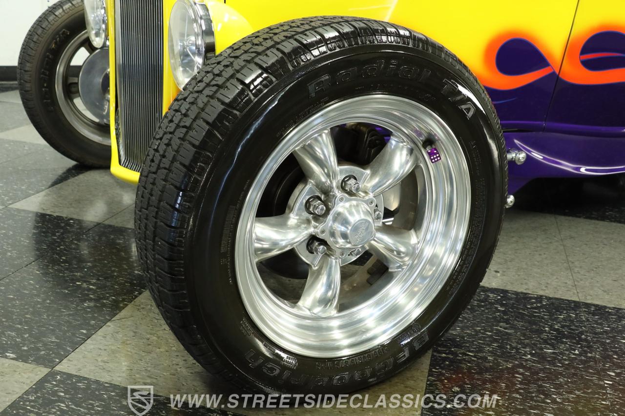1932 Ford Victoria