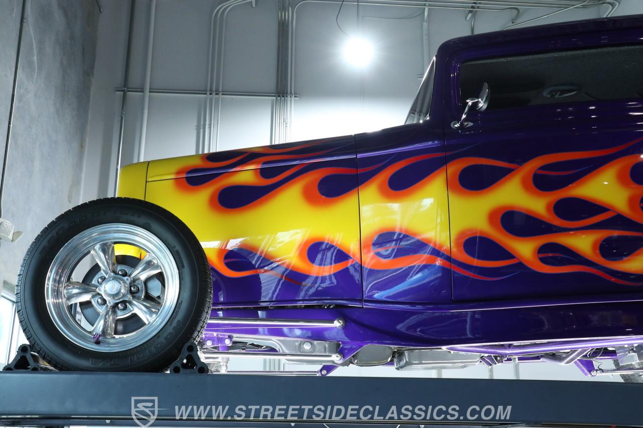 1932 Ford Victoria
