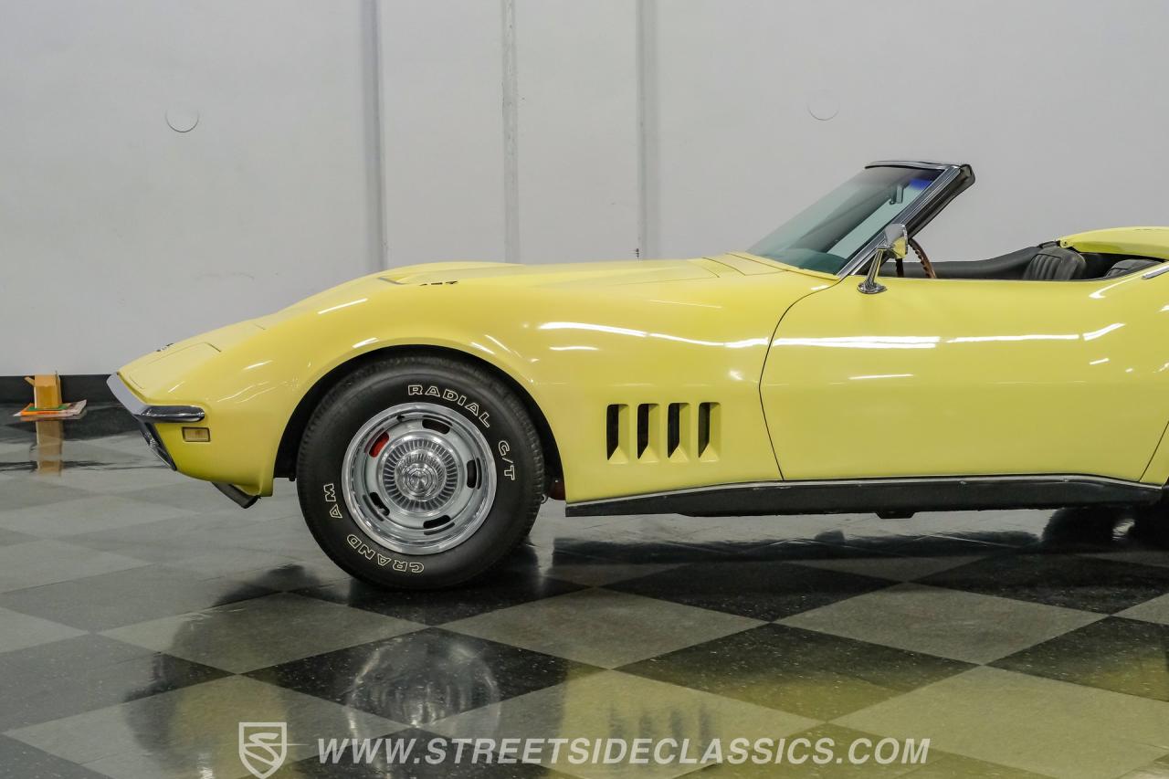1968 Chevrolet Corvette 427 Tri-Power Convertible