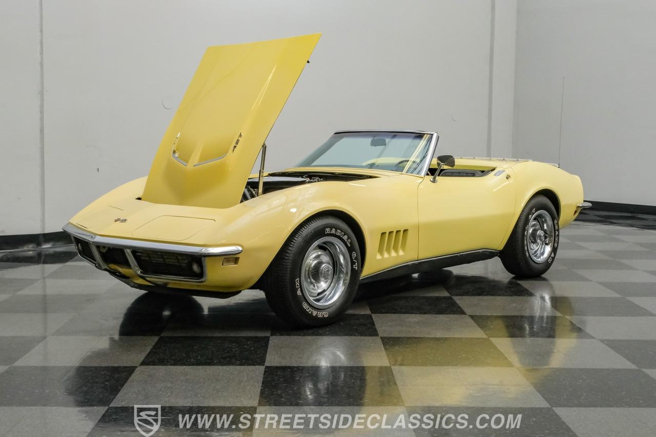 1968 Chevrolet Corvette 427 Tri-Power Convertible