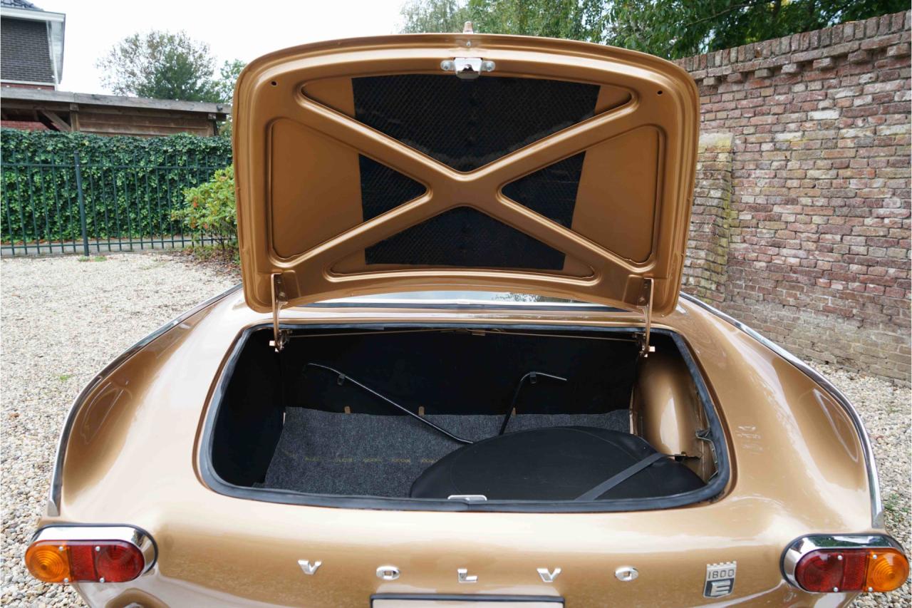 1971 Volvo P1800E Coup&eacute; Overdrive &ldquo;Better than new&rdquo;
