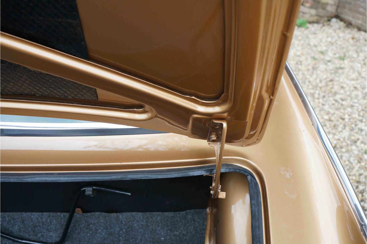 1971 Volvo P1800E Coup&eacute; Overdrive &ldquo;Better than new&rdquo;